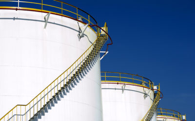 Conversion of a heavy oil tank into a heat accumulator